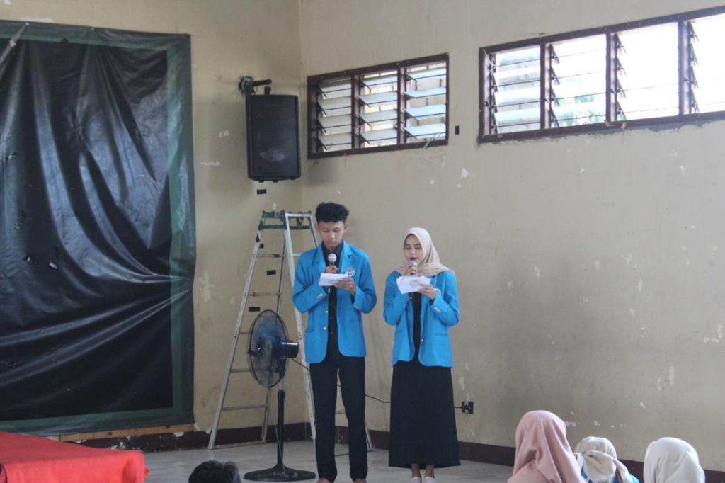 Pembukaan yang dilakukan oleh Muhammad Nadhif Ali dan Rukhsana Amelia Mukthar 
sebagai Master Of Ceremony pada pukul 09.35 – 09.39 WIB